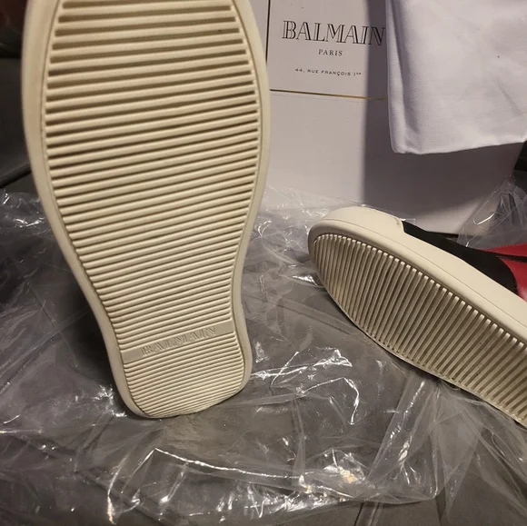 Balmain Black and Red High-Top Sneakers - Picture 2 of 10